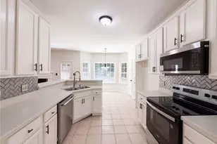 275 Forrest Ave, Fayetteville, GA 30214 - Photo 2