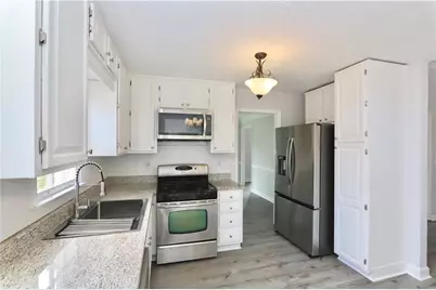 1299 Sweet Bottom Court SW, Marietta, GA 30064 - Photo 18
