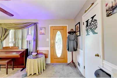 2926 Elizabeth Lane, Snellville, GA 30078 - Photo 4