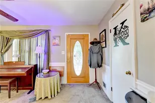 2926 Elizabeth Ln, Snellville, GA 30078 - Photo 4