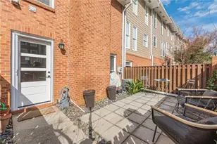 656 Park Village Dr NE, Atlanta, GA 30306 - Photo 42