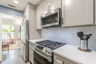 656 Park Village Dr NE, Atlanta, GA 30306 - Photo 8