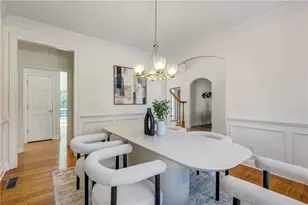1128 Promontory Dr, Marietta, GA 30062 - Photo 2