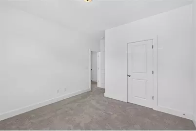 5619 Pine Street, Flowery Branch, GA 30542 - Photo 32
