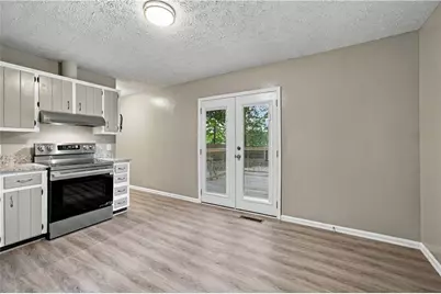 215 Henry Street, Braselton, GA 30517 - Photo 6