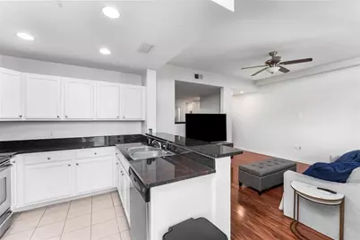 3040 Peachtree Rd #1205, Atlanta, GA 30305 - Photo 4