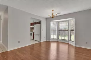 5189 Village Green Way, Alpharetta, GA 30009 - Photo 4