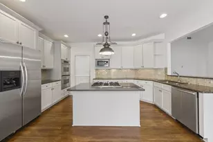 1003 Nottingham Ln NE, Brookhaven, GA 30319 - Photo 10