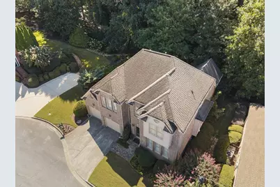 1003 Nottingham Lane NE, Brookhaven, GA 30319 - Photo 2