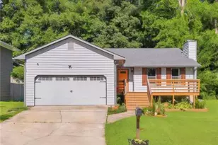 700 Pepperwood Trail, Stone Mountain, GA 30087 - Photo 1