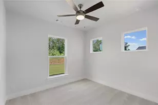 235 Lucas Ct, Jefferson, GA 30549 - Photo 10
