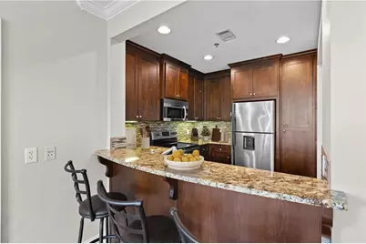 2255 Peachtree Road NE #820, Atlanta, GA 30309 - Photo 6