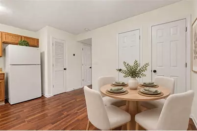 5955 Sherwood Trace, Lithonia, GA 30038 - Photo 10