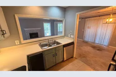 104 Abingdon Way, Sandy Springs, GA 30328 - Photo 8