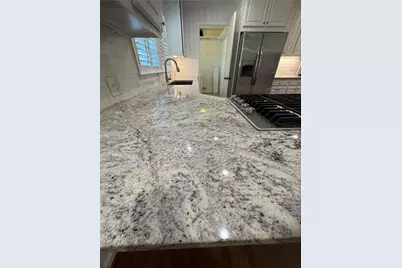 304 Colewood Way NW, Sandy Springs, GA 30328 - Photo 10