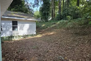 1886 Charles Pl NW, Atlanta, GA 30318 - Photo 12