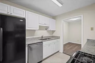 1701 Augusta Dr SE, Marietta, GA 30067 - Photo 12