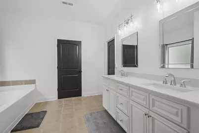 32 Meadow View Glen, Newnan, GA 30265 - Photo 54