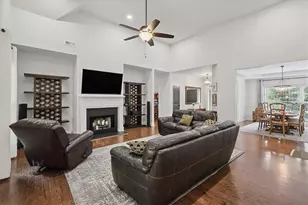 32 Meadow View Glen, Newnan, GA 30265 - Photo 1
