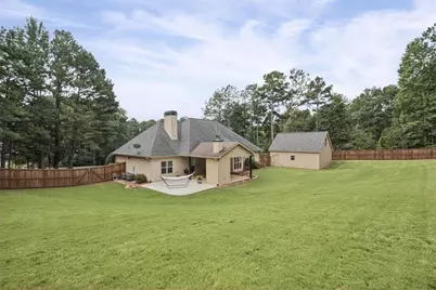 32 Meadow View Glen, Newnan, GA 30265 - Photo 22