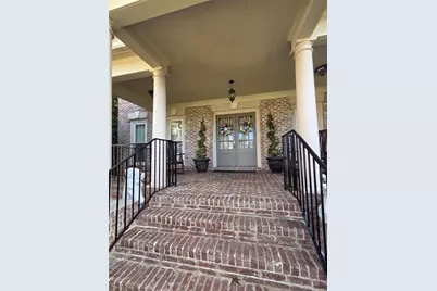 4690 Prestbury Drive, Suwanee, GA 30024 - Photo 2
