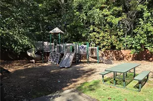 4690 Prestbury Dr, Suwanee, GA 30024 - Photo 52