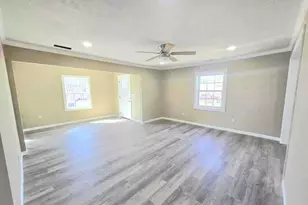305 Kingtown St, McCaysville, GA 30555 - Photo 2