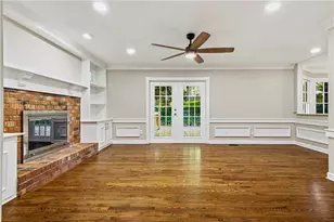 5309 W Bank Dr, Marietta, GA 30068 - Photo 4