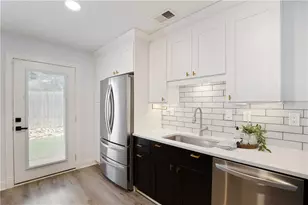 4270 Hidden Meadow Cir, Sugar Hill, GA 30518 - Photo 12