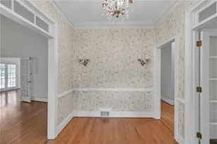 1430 Sheridan Walk NE, Atlanta, GA 30324 - Photo 10