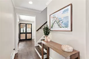 9875 La View Cir, Roswell, GA 30075 - Photo 20
