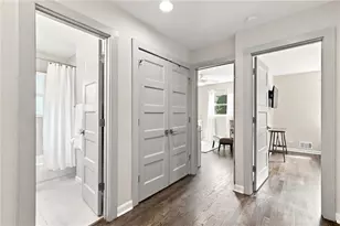 9875 La View Cir, Roswell, GA 30075 - Photo 32
