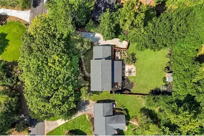 9875 La View Circle, Roswell, GA 30075 - Photo 48