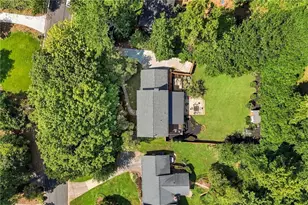 9875 La View Cir, Roswell, GA 30075 - Photo 48
