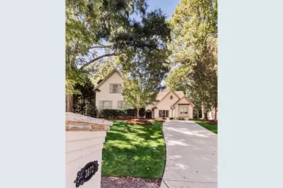 2872 Parkridge Drive NE, Atlanta, GA 30319 - Photo 8