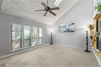 638 Green Valley Drive SE, Smyrna, GA 30082 - Photo 6