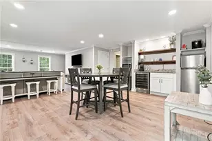 2569 Chimney Springs Dr, Marietta, GA 30062 - Photo 6