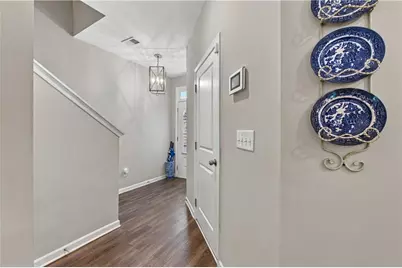 6388 Lanier Harbor Landing, Buford, GA 30518 - Photo 8