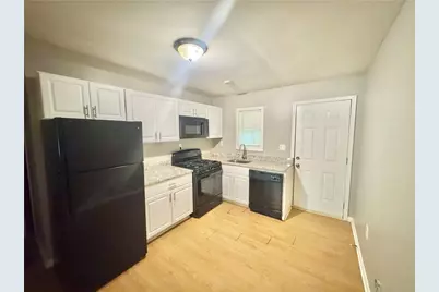 6321 Raymond Terrace, Union City, GA 30291 - Photo 2