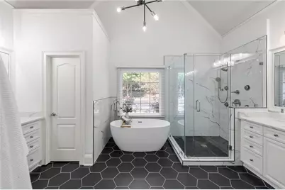 2045 River Falls Drive, Roswell, GA 30076 - Photo 28