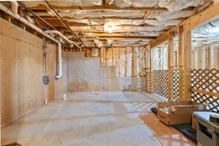 2045 River Falls Dr, Roswell, GA 30076 - Photo 42