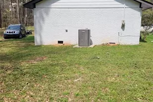 165 Moss Rd, Covington, GA 30016 - Photo 2