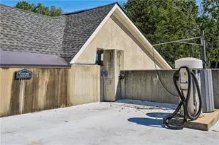 1424 Westchester Ridge NE, Atlanta, GA 30329 - Photo 48