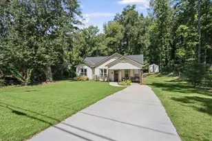 2101 Verbena St NW, Atlanta, GA 30314 - Photo 2