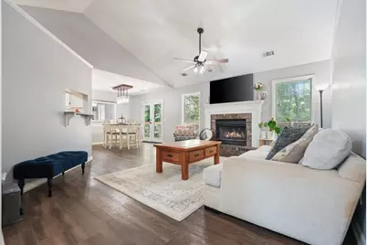 1372 Towne Harbor Trail, Woodstock, GA 30189 - Photo 2