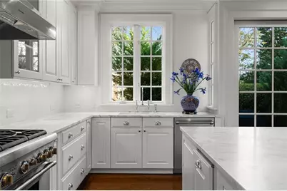1105 Lullwater Road, Atlanta, GA 30307 - Photo 12