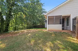 6075 Castlegate Dr, Douglasville, GA 30135 - Photo 32