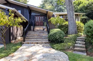 3267 Ivanhoe Dr, Atlanta, GA 30327 - Photo 2