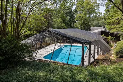 3267 Ivanhoe Drive, Atlanta, GA 30327 - Photo 52