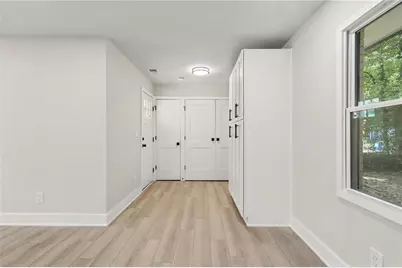 3877 Stone Road SW, Atlanta, GA 30331 - Photo 12